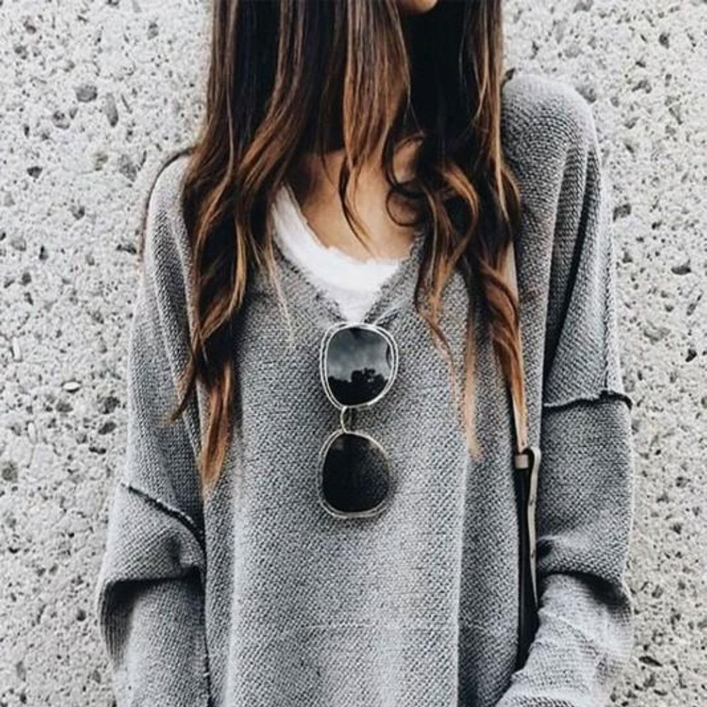 V-neck Heavy Sweater